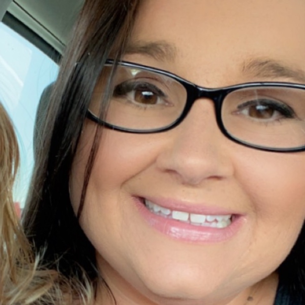 Meet your Posher, Briana